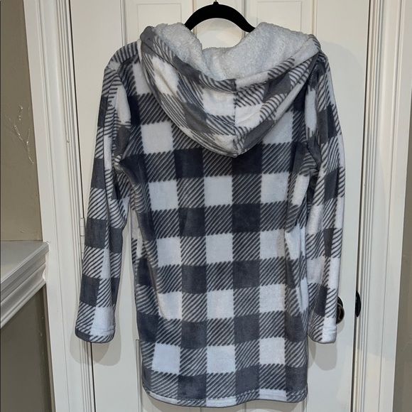 Plaid Hooded Cuddl Duds Ladies Jacket - Picture 2 of 3
